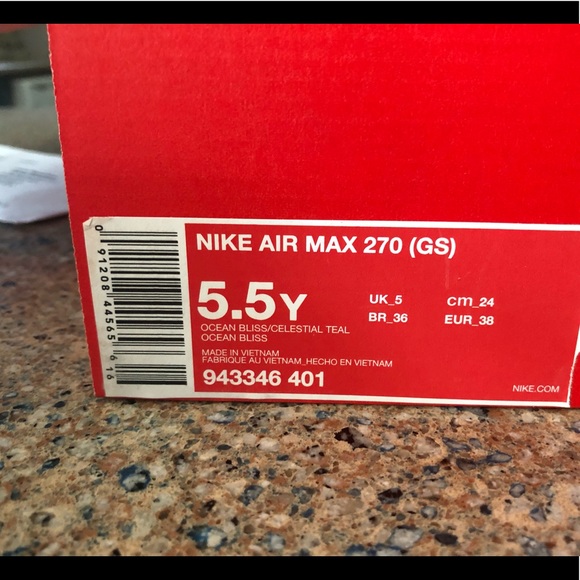 Brand new nike 270 and price is negotiable - Picture 5 of 5